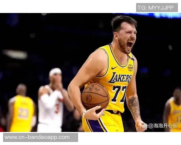 东契奇回忆与雷迪克搭档时的艰辛岁月全靠我独撑局面